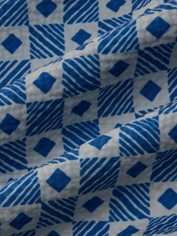 Bayberry Trunk | Seersucker Sea Blue Tiles