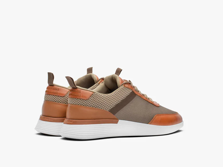 Crossover Victory Trainer | Khaki