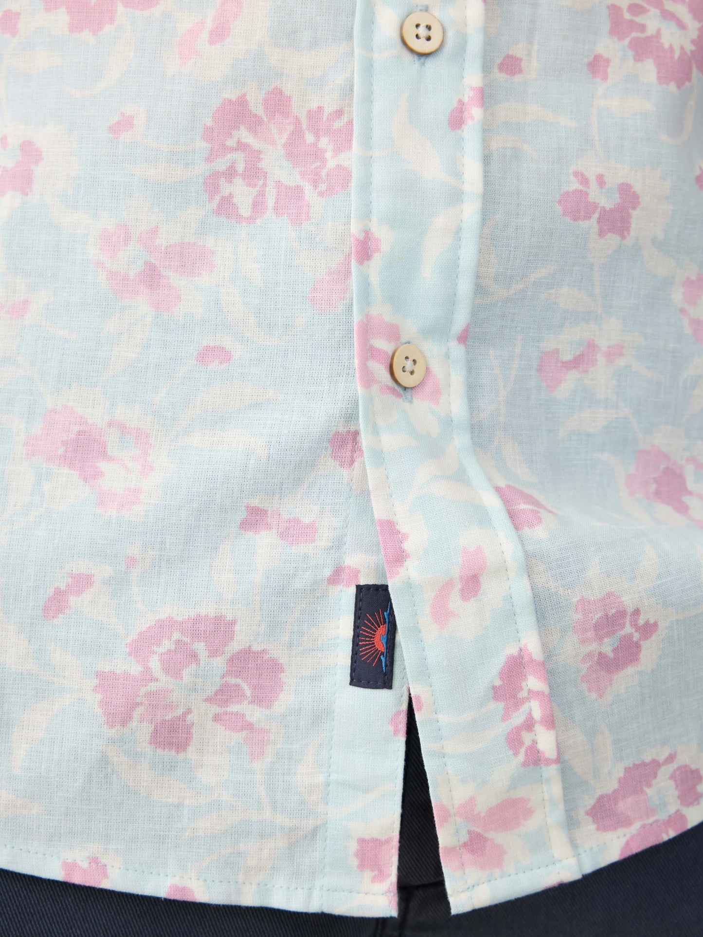 SS Breeze Shirt | Clear Waters Blossom