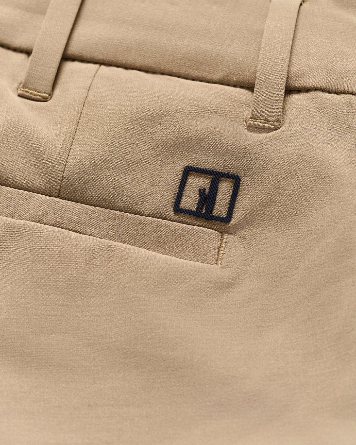 Y Mulligan Short | Light Khaki