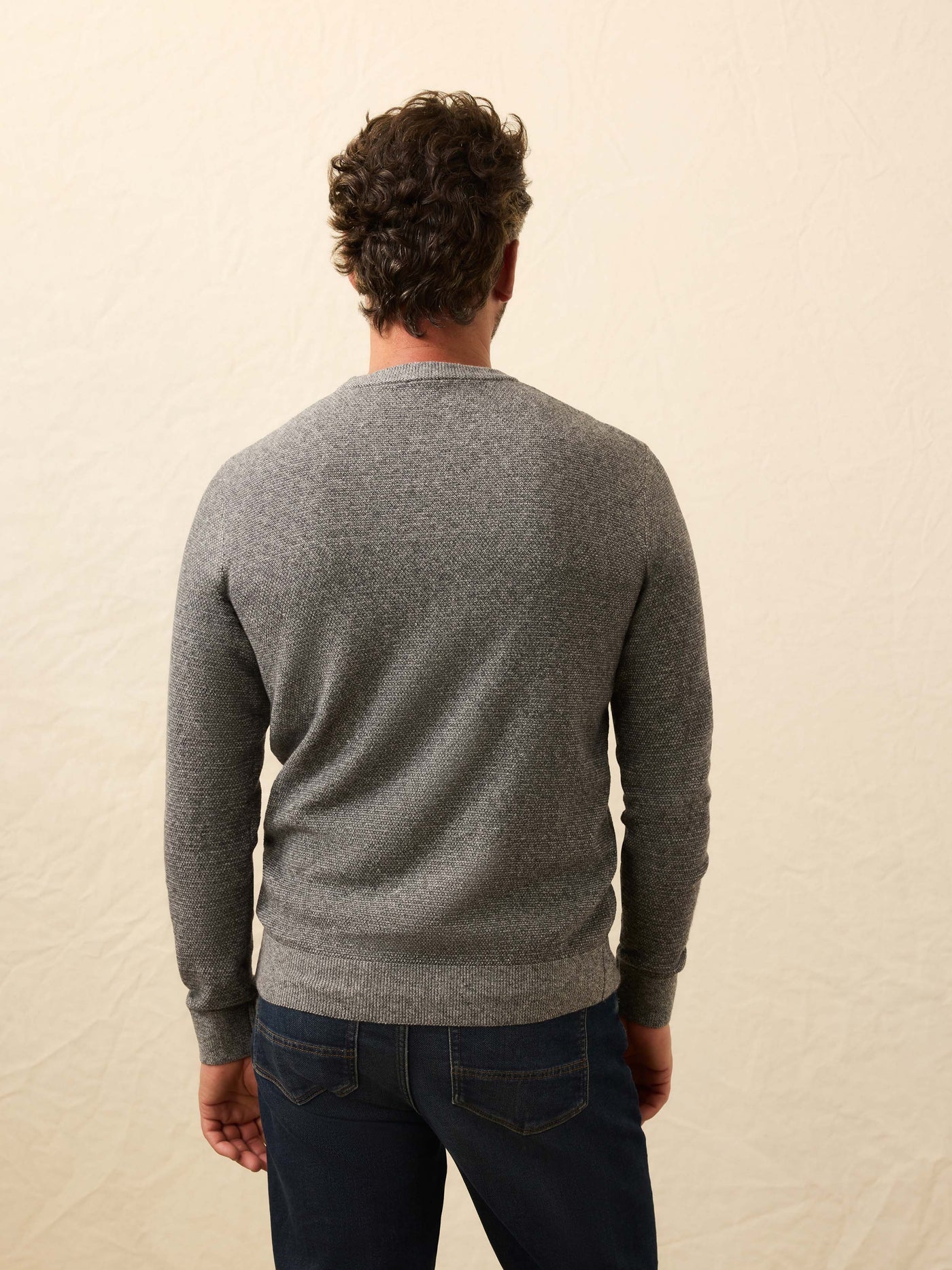 Jackson Crew Sweater | Dark Ash Feeder