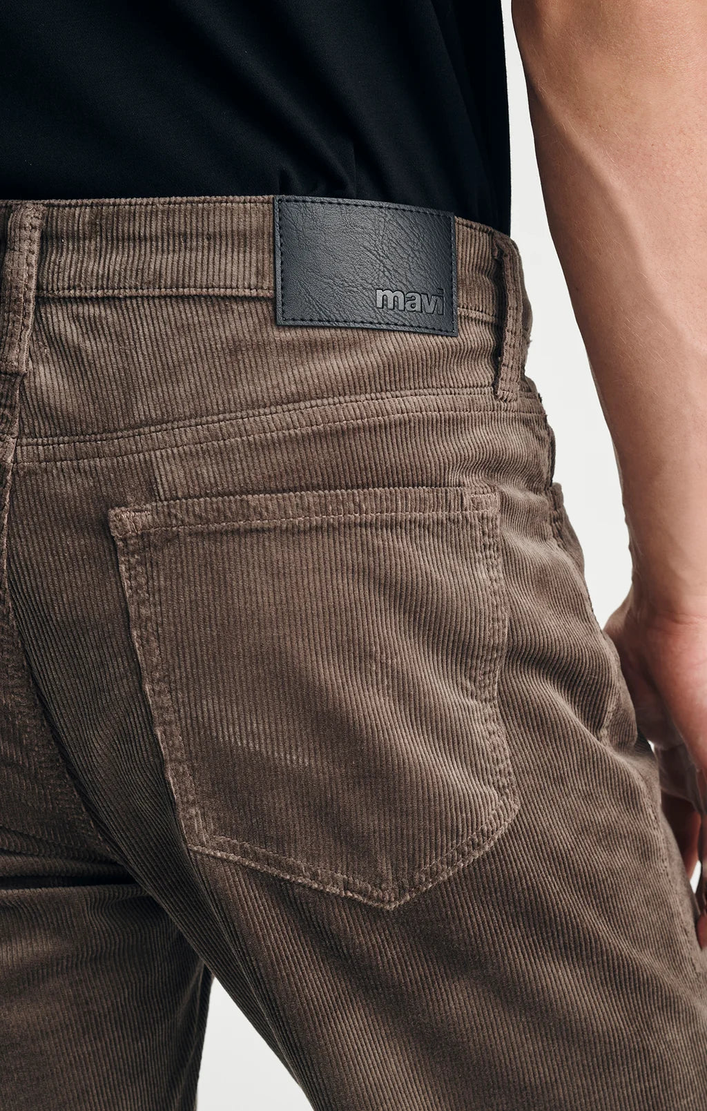 Zach Cord Pant | Acorn