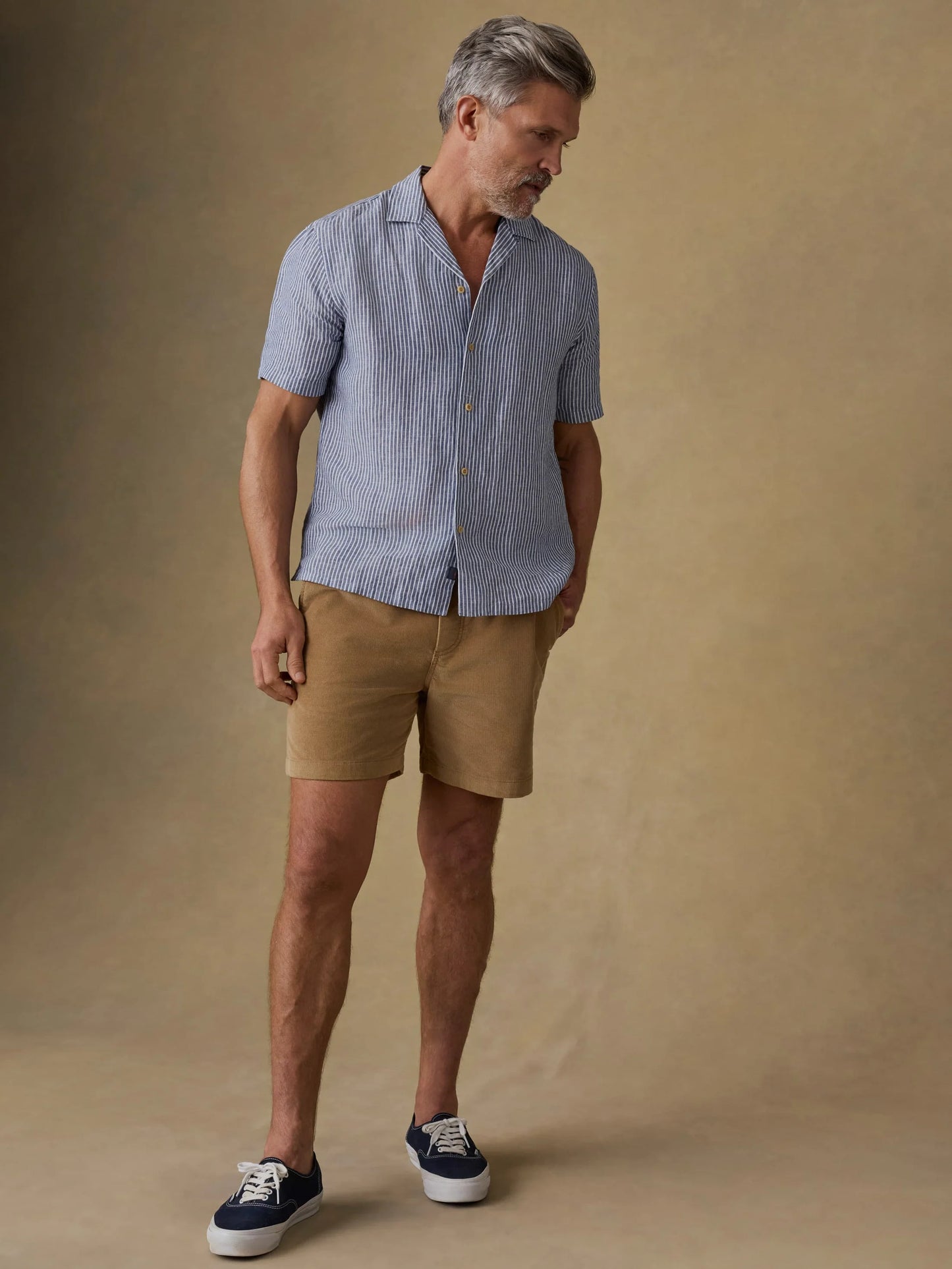 Essential Cord Short | Dark Sand