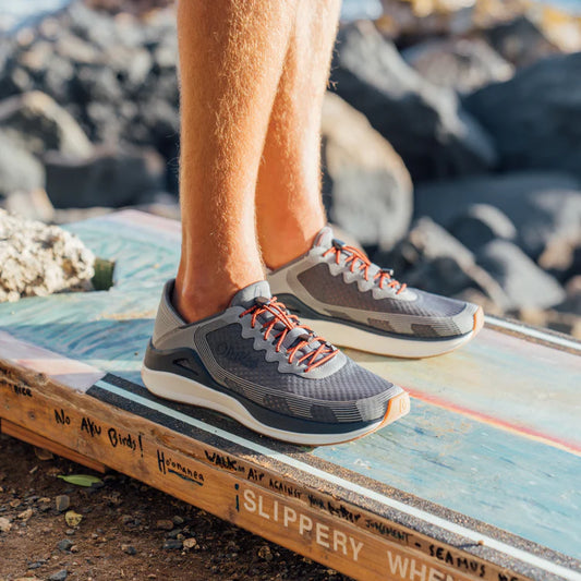 ‘Ahi Sneaker | Rock/Ash