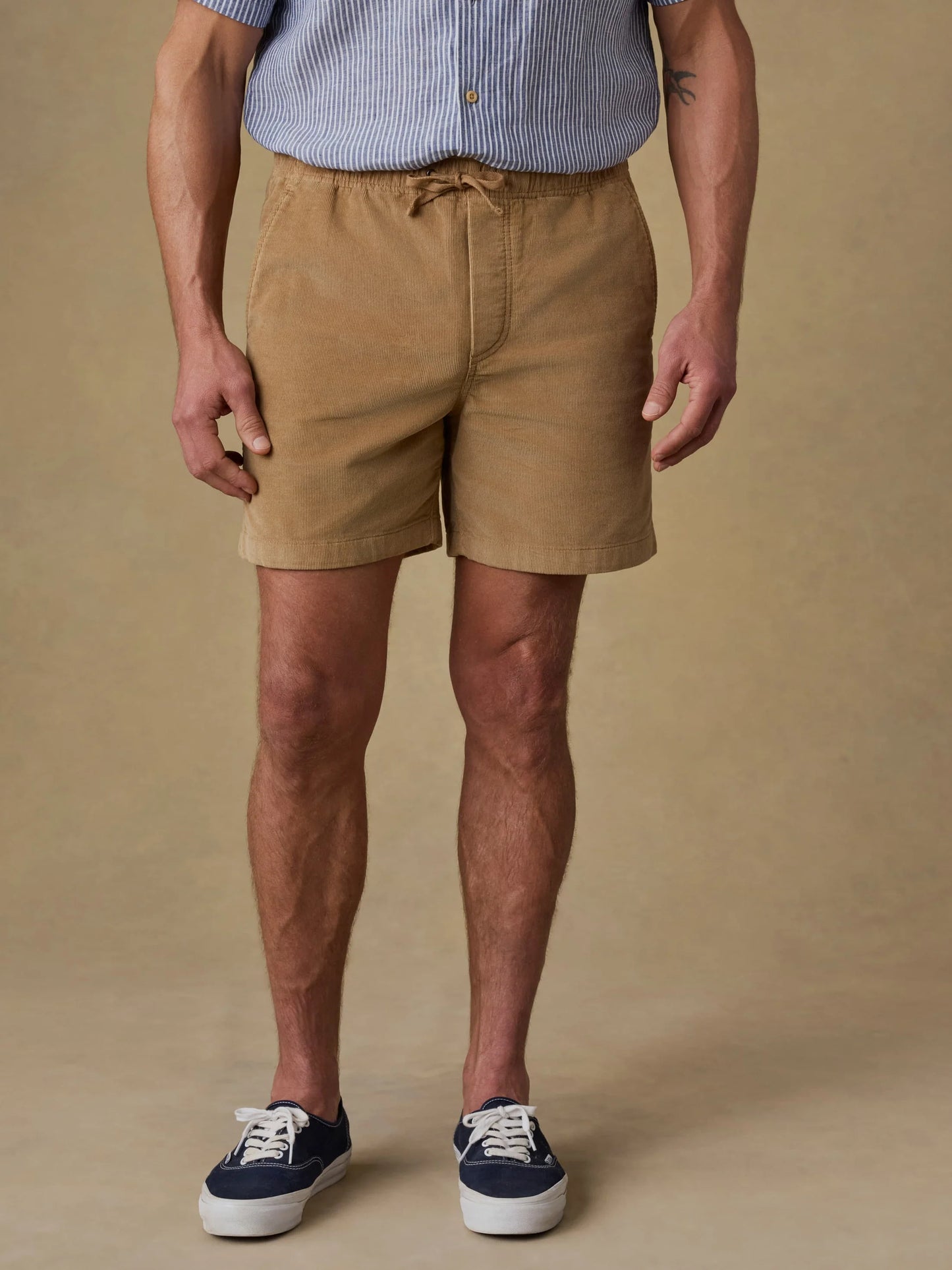 Essential Cord Short | Dark Sand