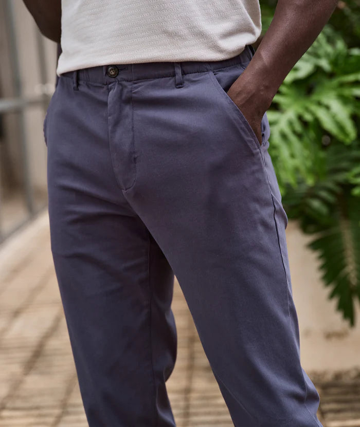 Breeze Saturday Chino | India Ink