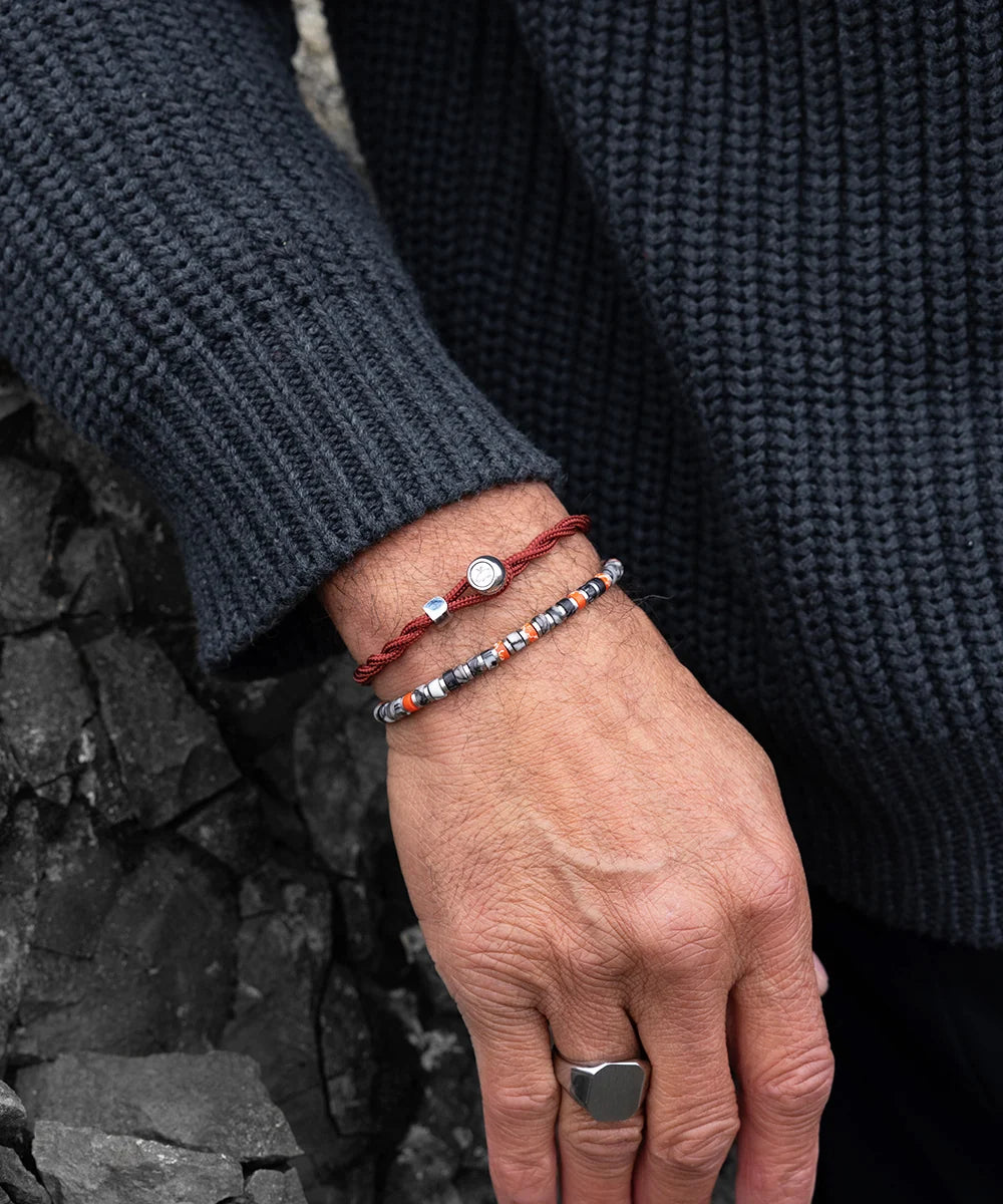 Easy Ed | Velvet Red Silver